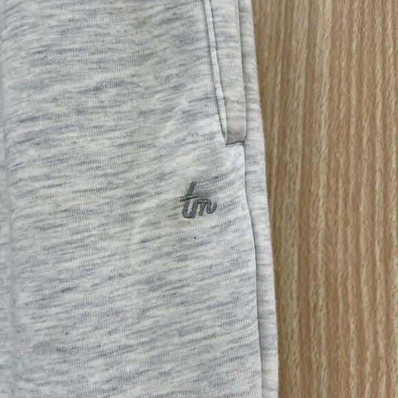 Travis Matthew Heather Gray Joggers Pants Size Medium - Picture 2 of 5